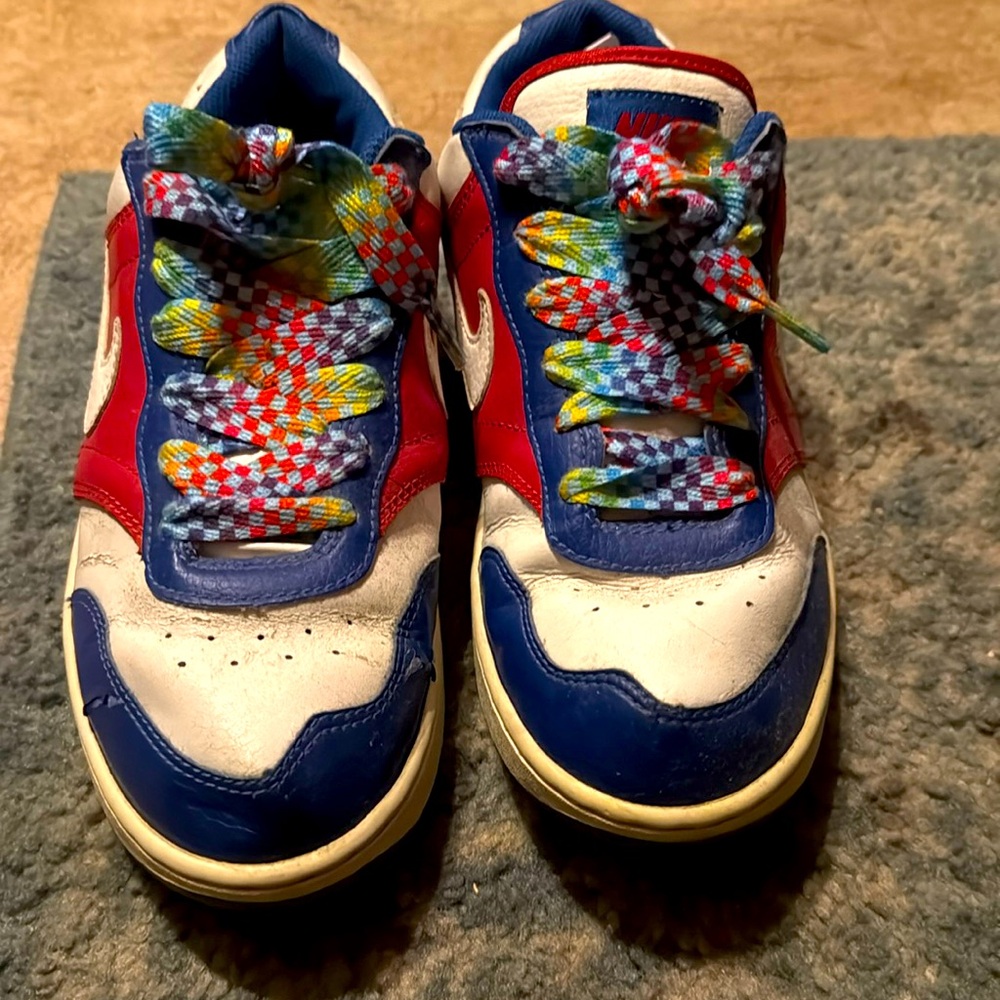 Nike 031101 IL